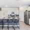 7663 Oakmoss Loop