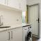 Bowers Nest Pet Friendly 2 Mins Walk to Beach
