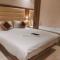 Hotel Adams Inn Near Mumbai Airport