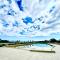 Emerald Suites