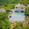 Gorgeous Beach House with incredible oceanview Gorgeous Beach House with incredible oceanview