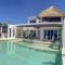 Gorgeous Beach House with incredible oceanview Gorgeous Beach House with incredible oceanview
