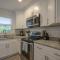 Ranch Style Home & Plenty Of BKYD Space Near KSU - Marietta