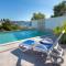 Villa Adria View Exklusive Villa am Meer mit Pool und BBQ für 8 Personen