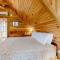 Glass Mountain Treehouse