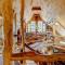 Glass Mountain Treehouse