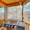 Glass Mountain Treehouse