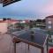 Family friendly apartments with a swimming pool Vrsi - Mulo, Zadar - 20732 - Vrsi