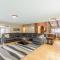 Flathead Lake Villa - Full Property