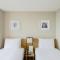 Harbor Park Hotel