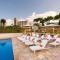 Radiant Luana Waikiki condo