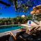 Apartment Serenity with Private Pool Near the Beach - Poljana