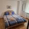 Fabulous family apartment, Beverly Hills Mall area