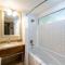 Rare Sundial 4BR Ski in Ski out Walk out to Pool