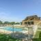 Stunning Home In Eglise Neuve Dissac With 5 Bedrooms, Private Swimming Pool And Outdoor Swimming Pool - La Visayre