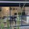 Studio lumineux avec jardin privé et terrasse en plein centre de La Roche-Posay - FR-1-541-96