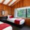Unit 10 Kaiteri Apartments and Holiday Homes