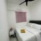 Sheera Islamic Homestay 2r2bathroom Free Wifi with tv channels Netflix Coway Water
