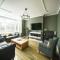 Highgate Beach House - Great for family stays and contractors