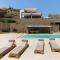 Petra House Kea 12776742