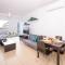 LAILA - Coralli Beachfront Apartment