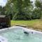 Birch Lodge 18 with Hot Tub - Newton Stewart