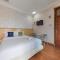 Urbanview Hotel Villa Surya Bandung