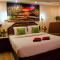 Paradise Inn