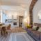 GuestHost - Elegant & Charming APT in Cernobbio!