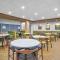 Fairfield by Marriott Inn & Suites Cincinnati North West Chester