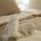 ALIBI SUITES Loft: Centralissimo con Free WiFi, Netflix, A/C e tutti i Comfort