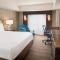 Renaissance Phoenix Downtown Hotel