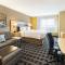 TownePlace Suites by Marriott Red Deer - Ред-Дир