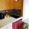 Cosy Private Cabin with parking in good location - 牛津