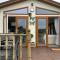 Lakeview Lodge