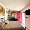 Small pet friendly, Pool and Gym Apartment - San Miguel de Allende