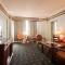 Diamond Plaza Hotel