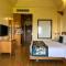 Acron Candolim Regina
