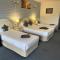 Statesman Motor Inn