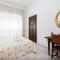 Caterina One o One - Embassy Apartment