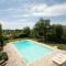 [Swimming pool with view] Tenuta la Macinaia