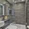 The Apartment - Ground Floor - Luxury for up to 4 guests near Open Air Theatre and North Bay