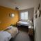 Goodwins' by Spires Accommodation a comfortable place to stay close to Burton-upon-Trent - Swadlincote