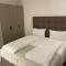 Hotel Studio Inn Centrale & Milano Urban Padel - Milano