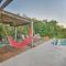 House with Heated Pool and Grill - Walk to Beach! - جزيرة ماركو