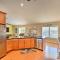 House with Heated Pool and Grill - Walk to Beach! - جزيرة ماركو