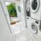 Luxurious House near Excel- Air Conditioning, 9 Beds, 2 Baths, Garden, fast WiFi - 伦敦