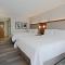 Holiday Inn Express Hauppauge-Long Island, an IHG Hotel - Hauppauge