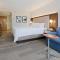 Holiday Inn Express Hauppauge-Long Island by IHG