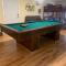 Centrally Located Redmond Retreat with Pool Table